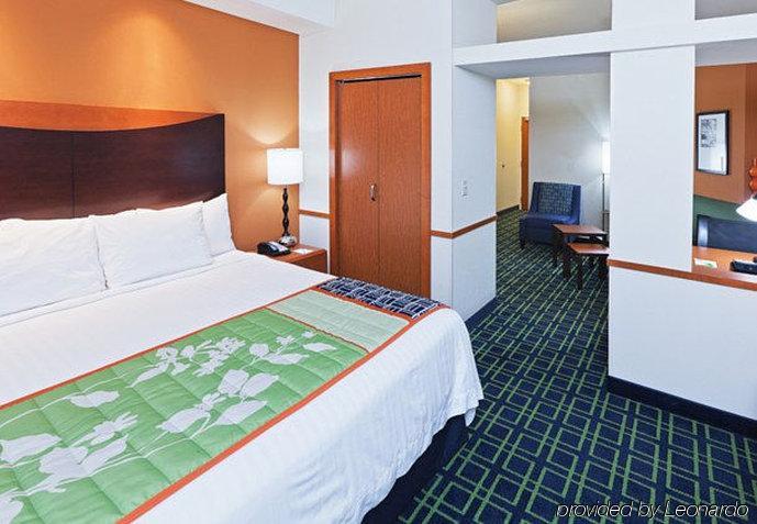 Fairfield Inn & Suites Tulsa South Medical District Eksteriør billede