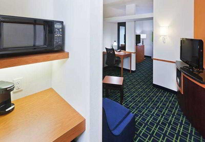 Fairfield Inn & Suites Tulsa South Medical District Eksteriør billede